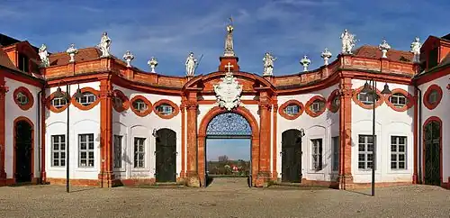 Vista de la puerta de Memmelsdorf del invernadero