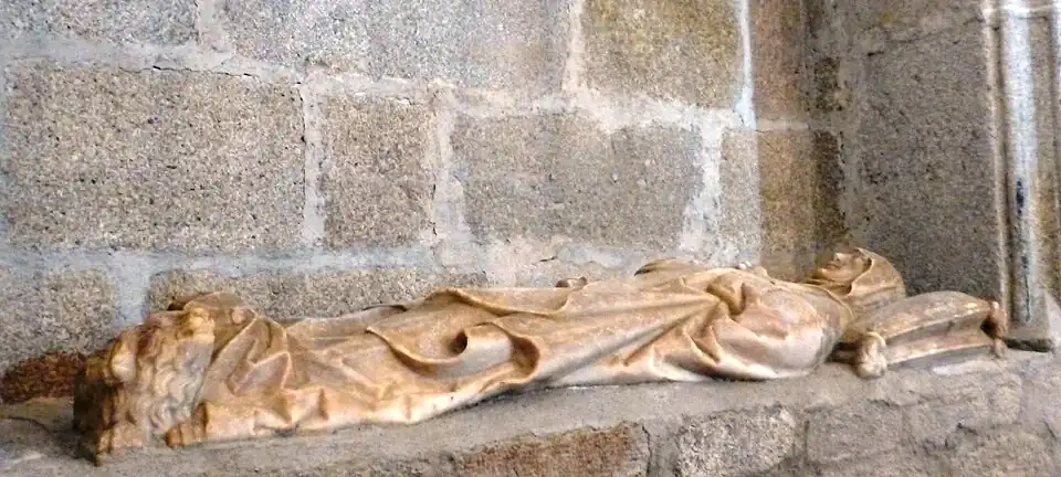 Sepulcro de doña Marina Gómez de Figueroa, capilla del Conde de la Roca