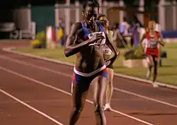 Sharolyn Scott atleta limonense especialista en 400 m vallas.