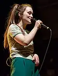 Sigrid, cantante noruega nacida un 5 de septiembre.
