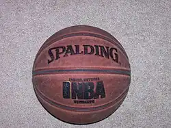 Balón clásico de baloncesto Spalding