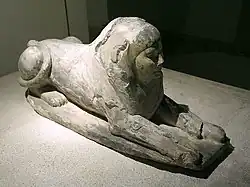Esfinge de Hetepheres II, de la IV dinastía, hallada en Abu Roash. Fue esculpida en caliza.