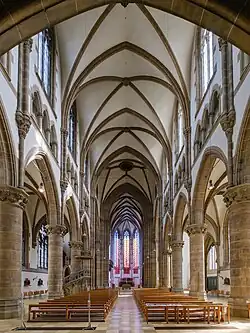 Vista del altar mayor