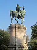 Estatua en el jardín de Étienne Marcel