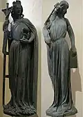 Ecclesia y Synagoga, alegorías teológicas, c. 1225-30, estatuas originales góticas provenientes de la Catedral de Estrasburgo. Preservadas en el Musée de l'Oeuvre Notre-Dame, Estrasburgo.