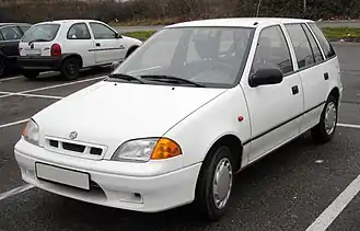 Suzuki Swift, cuatro puertas (1998-2004)