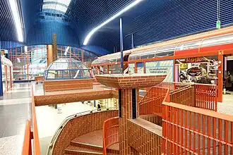 Centro de negocios Hervanta (1979)