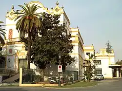 Parte sur, donde se encuentra el teatro.