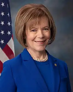 Senadora junior Tina Smith (Desde 2018)