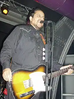 Tito & Tarantula - Tito Larriva - Madrid 2008.jpg