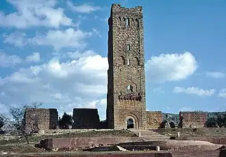 Las ruinas de la mezquita de Mansourah (r. 1303-1336) cerca de Tlemcen