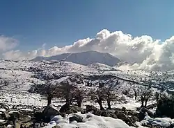 Pico Torrecilla nevado desde el Puerto de los Pilones