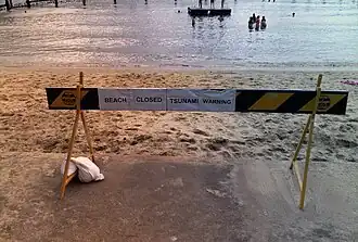 Una playa cerrada por alerta de maremoto, en Sídney, Australia.