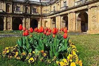 Claustros del monasterio de Santa Clara-a-Nova