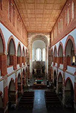 Presbiterio (desde el coro)