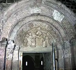 Tímpano románico del portal sur