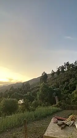 Vista lateral del cerro Tunari.