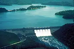 Presa Dale Hollow (en el río Obey)