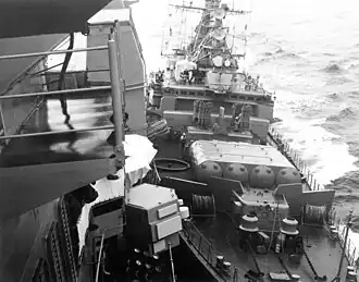Fragata soviética Bezzavetny de la clase Burevestnik (a la derecha) chocando contra el USS Yorktown durante el "incidente del choque del mar Negro" de 1988.