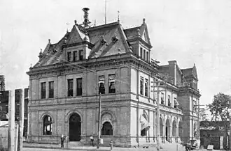 U.S. Post Office, Quincy, Illinois, de Mifflin E. Bell
