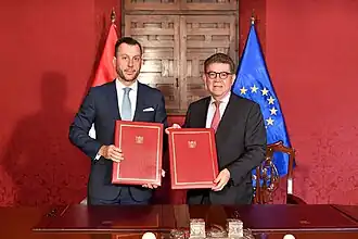 Suscripción para la participación de la Unión Europea como observador.