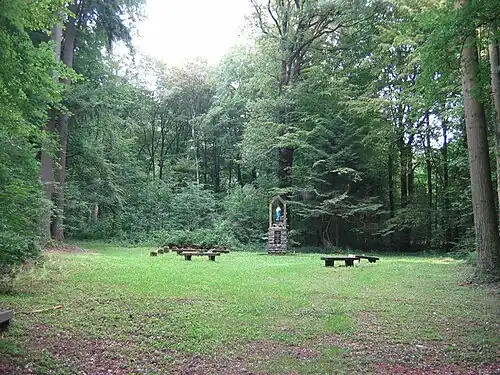 Oratorio y zona de descanso.