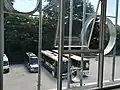Ventanas de la estación de autobuses con vistas a los autocares