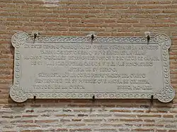 Placa con motivo del IV Centenario de la muerte de Berruguete