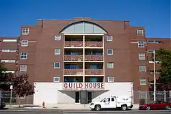 La casa Guild en Filadelfia, de Robert Venturi (1960–63)