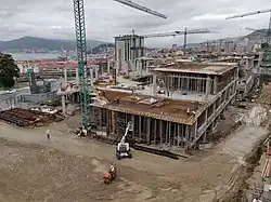 Obras de construcción en el lado oeste. 2021