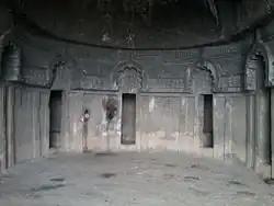 Vihara de las cuevas de Bedse