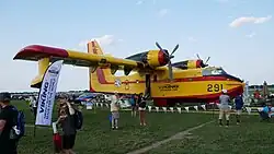 Viking Air Canadair CL-415EAF en el EAA AirVenture Oshkosh de 2019