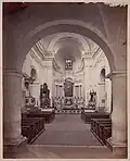 Interior de la iglesia antes de 1875