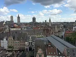 Las tres torres de Gante: San Nicolas en el centro