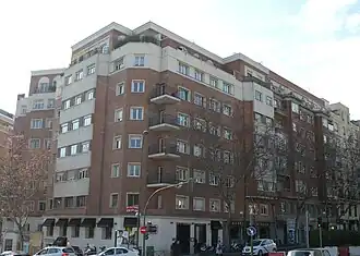 Viviendas de José de Azpiroz, en el n.o 20