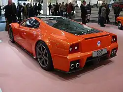 2001 W12 Nardó vista posterior