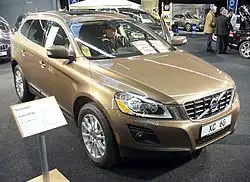 Vista delantera del Volvo XC60.