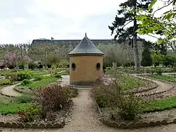 El parterre llamado «la escuela de botánica»