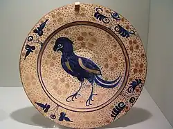 Plato ataifor de Manises (hacia 1440). LACMA, colección William Randolph Hearst.