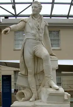 Estatua del almirante sir William Sidney Smith (1764-1840), por Thomas Kirk, Dublín, 1845.