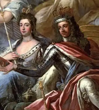 La reina María con la corona de Estado de María de Módena, con Guillermo III con la Corona de Estado de Carlos II
