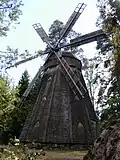 Un molino en el museo al aire libre Seurasaari