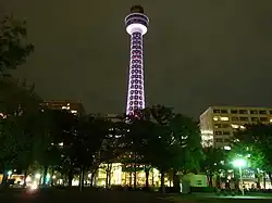 Torre marina de Yokohama (1961), el 2.º faro más alto del mundo, tiene un mirador panorámico