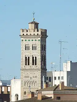 Torre de la iglesia de Santa María Magdalena (Zaragoza)