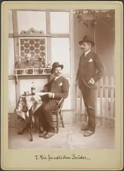 Prof. Johann Barbieri, él mismo. Los hermanos hostiles retrato