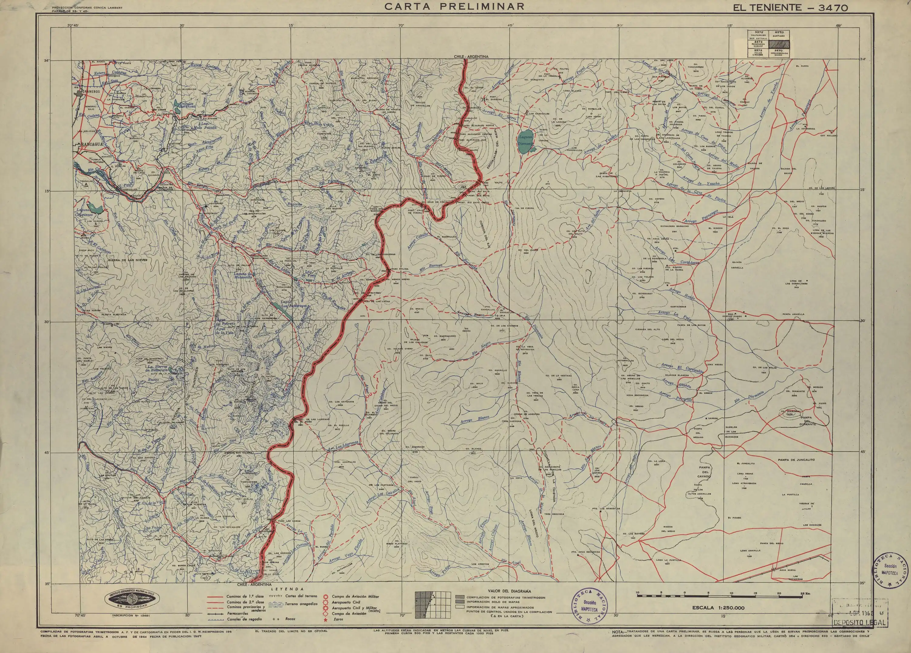 Mapa del Instituto Geográfico Militar de Chile publicado en 1967 con una escala de 1:250000 en base a fotografías hechas en 1944.